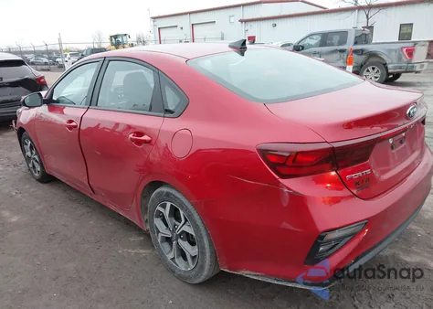 2021 Kia Forte Lxs из США, поврежденный, VIN 3KPF24AD0ME288905